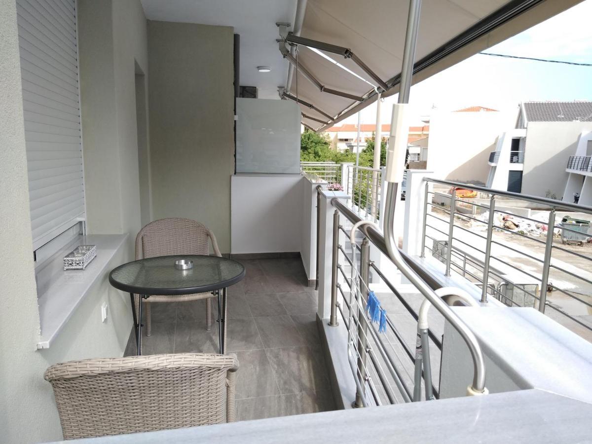 Aparthotel Sunsetperamos Néa Péramos Esterno foto